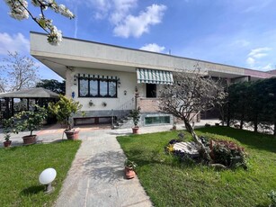 villa indipendente in vendita a Volvera
