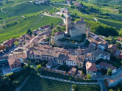 Serralunga d'Alba, interessante progetto turistico