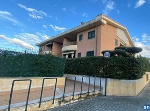 Appartamenti Roma Finocchio - Torre Gaia - Tor Vergata Via Castiglione di Sicilia cucina: A vista,
