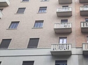 Appartamenti Torino Crocetta, San Secondo Corso Filippo Turati 37 cucina: A vista,