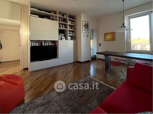 Appartamento in Vendita in Via Bronzino 20 a Milano