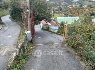 Appartamento in Vendita in Via Villini Ambrogio Negrone a Genova