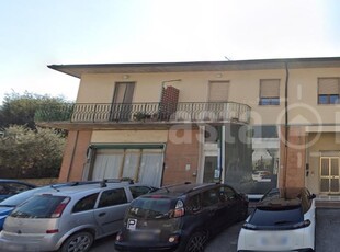 Appartamento Via Gramsci 181 CASCIANA TERME LARI Perignano di 121,50 Mq oltre Garage