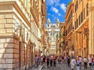 Attico di lusso di 160 mq in vendita Via Borgognona, Roma, Lazio