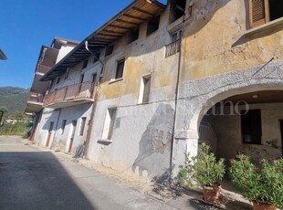 Casa Indipendente a Lumezzane in Lumezzane, Gazzolo