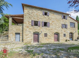 CASALE RUSTICO IN VENDITA A LORO CIUFFENNA, TOSCANA