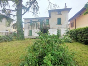 Esclusiva villa in vendita Bergamo, Lombardia