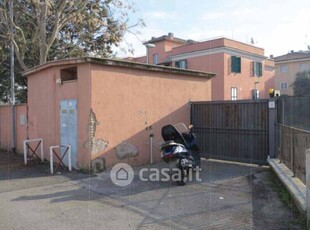 Garage/Posto auto in Vendita in Via Monte D'Onorio 4 a Roma