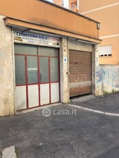 Negozio/Locale commerciale in Vendita in Via Tigrè 13 a Roma