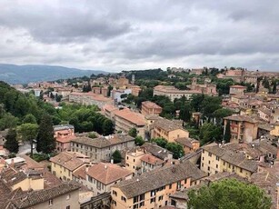 Trilocale in affitto a Perugia