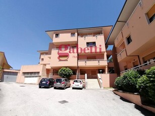 Trilocale in affitto, L'Aquila colle pretara