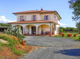 Villa a Casale Marittimo