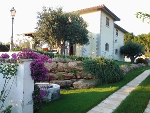 Villa a Marsala in Contrada sturianiu