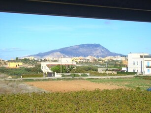 Villa Bifamiliare a Misiliscemi in STRADA PROVOVINCIALE MISILISCEMI