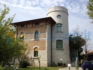 Villa in vendita in Bologna, Monfalcone