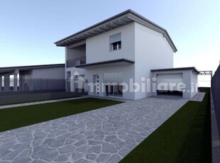 Villa nuova a Mozzanica - Villa ristrutturata Mozzanica