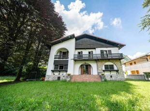 Villa Singola in Vendita ad Ballabio - 480000 Euro