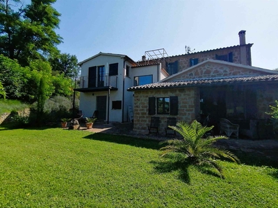 Villa in vendita a Orvieto Terni Bardano