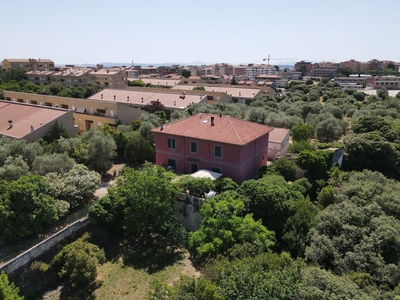 Villa in vendita in strada vicinale prunizzedda - serra secca 1, Sassari