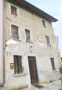 Casa indipendente con giardino a Pieve di Soligo