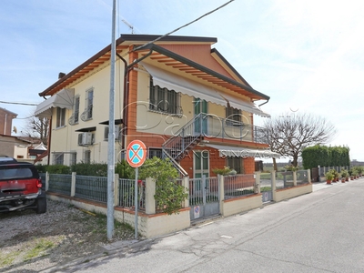 Casa indipendente con giardino a Vigarano Mainarda