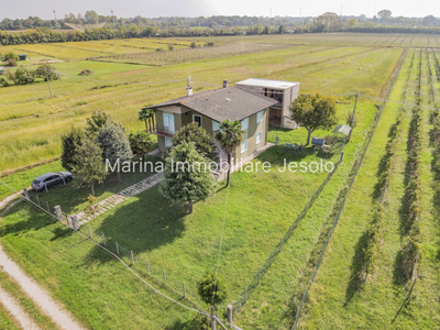 villa in vendita a Jesolo