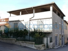 Appartamento Trilocale in vendita a Tuscania