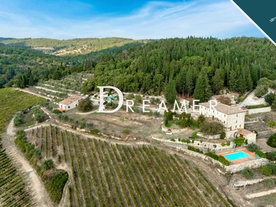 Prestigiosa villa di 1400 mq in vendita, Strada Provinciale 130 di Castagnoli, Castellina in Chianti, Toscana