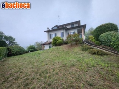 Villa a Mont? Beccaria..