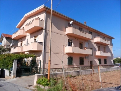 Appartamento in Via Valle Dell'orco, 4, Grisolia (CS)
