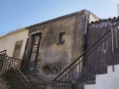 Appartamento in vendita a Aci Sant'antonio Catania