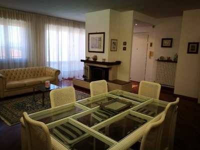 Appartamento in vendita a Ancona Collemarino