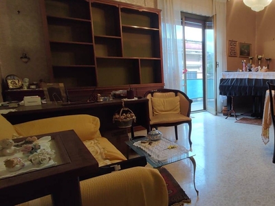 Appartamento in vendita a Catania Via Principe Nicola