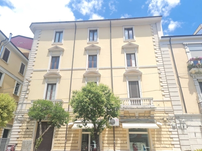 Appartamento in vendita a Cosenza Mazzini