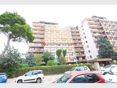 Appartamento in vendita a Foggia, via G. Rosati, 141 - Foggia, FG