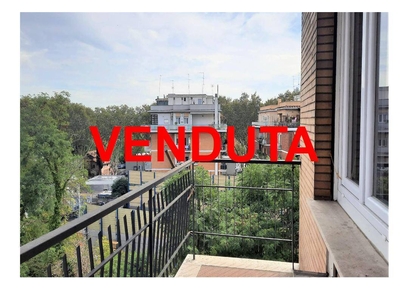 Appartamento in vendita a Roma Portuense