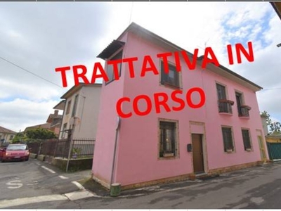 Casa indipendente in Via Matteotti, Busnago, 4 locali, 2 bagni, 116 m²
