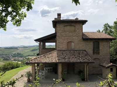 Casa singola in nuova costruzione in zona Bacedasco Alto a Castell'Arquato