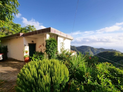 Casa singola in ottime condizioni in zona Drignana a Vernazza