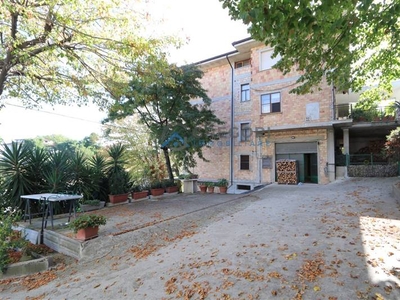 Casa singola in Via Giubileo 2000 a Sant'Omero