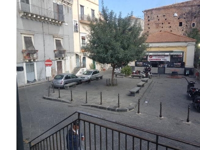 Negozio in affitto a Catania, Zona Via Garibaldi