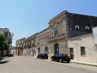 Palazzo in vendita a Sogliano Cavour Lecce