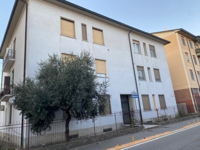 Quadrilocale in Via Marchesi 7, Lodi, 2 bagni, 145 m², 2° piano