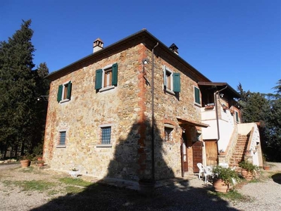 Rustico casale in vendita a Lucignano Arezzo