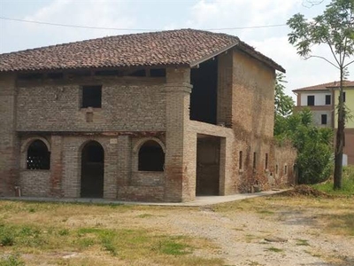 Rustico casale in Via Gomma a Camposanto