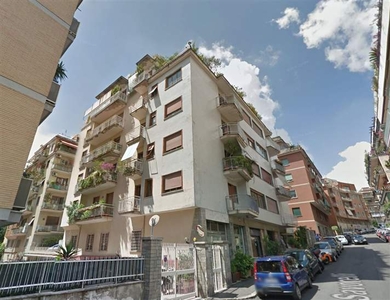 Trilocale in Via Dei Savorelli 24 in zona Aurelio,gregorio Vii,ubaldi,san Pietro a Roma