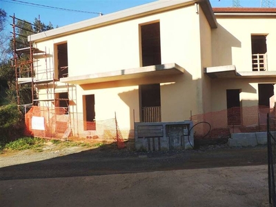 Villa a schiera in nuova costruzione in zona Pieve a la Spezia
