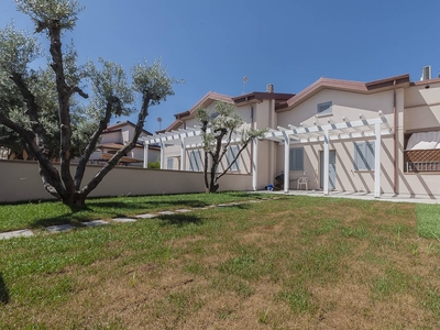 Villa a schiera in vendita a San Vincenzo Livorno