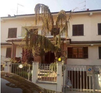 Villa a schiera in Via Rimini 20 a Piacenza