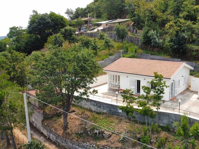 Villa in vendita a Cefalu' Palermo